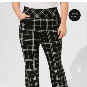 Torrid pixie pants brand new size 1X